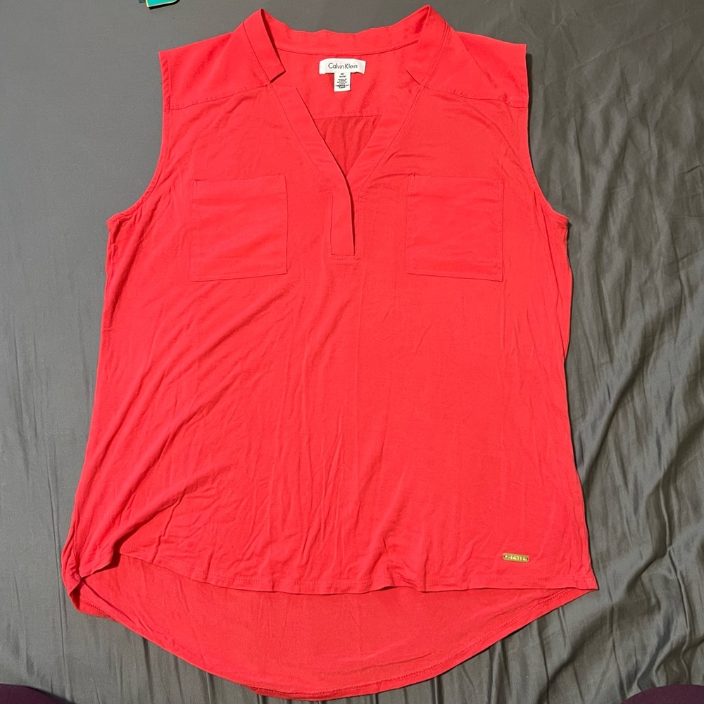 CK coral dressy sleeveless shirt size medium